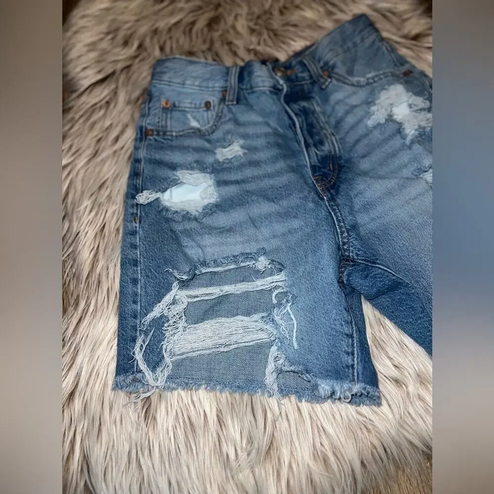 Aeropostale 90”s baggy jeans distressed women’s jeans
